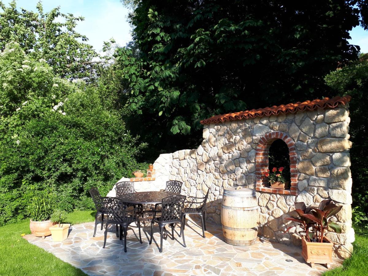 Ferienwohnung Pension Am Weinberg Mainstockheim Extérieur photo
